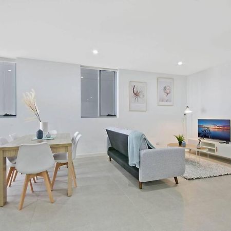 Aircabin｜Mascot｜Spacious & Modern｜Walk To Station Sydney Luaran gambar